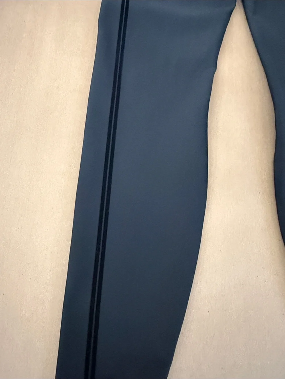 Alo Yoga Airlift High-Waist 7/8 Line Up Legging